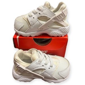 NIKE HUARACHE RUN (TD) KIDS SHOES WHITE- PURE PLATINUM 3X EUC